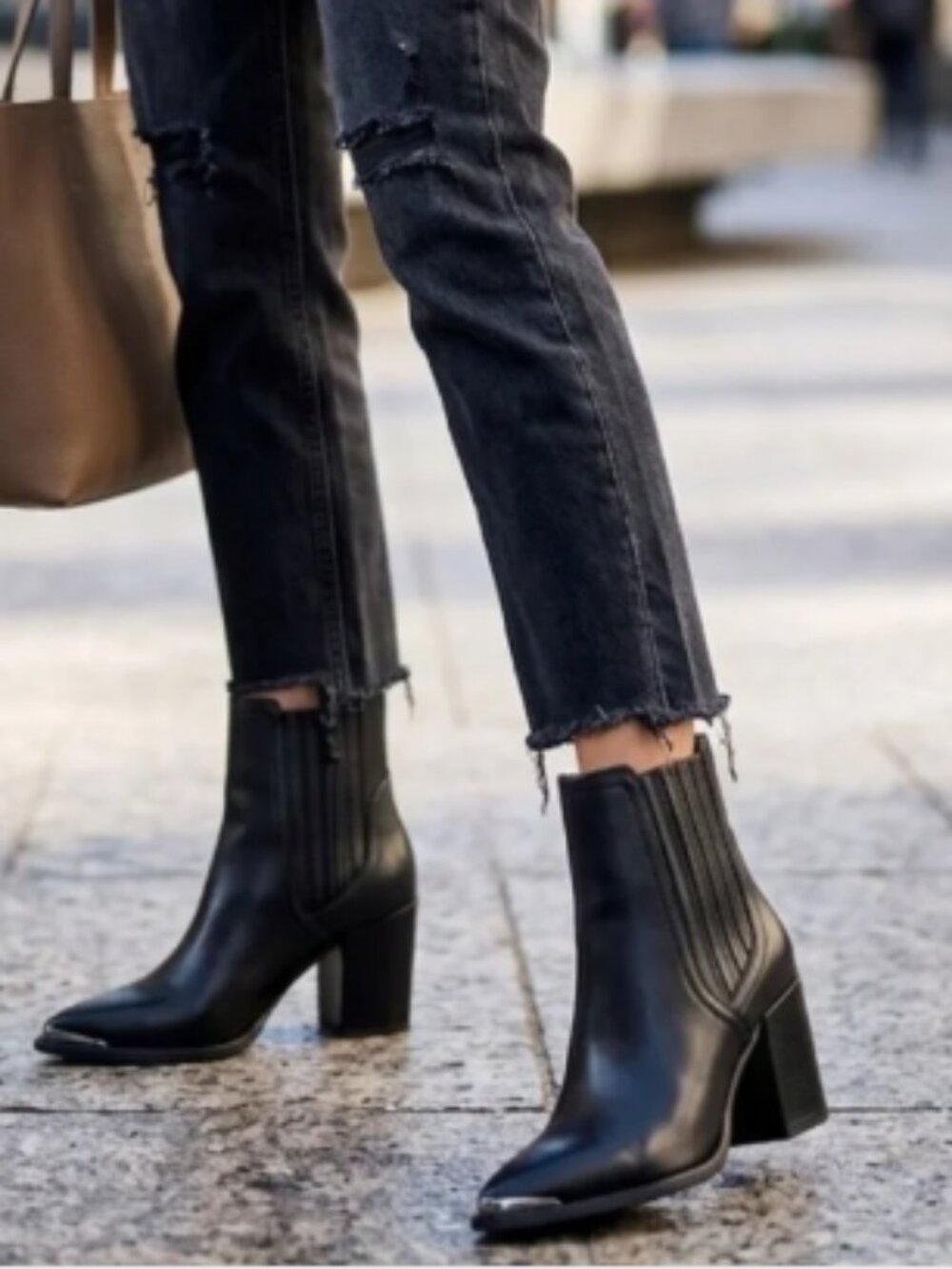 House of Harlow 1960 Women’s Black Pointed Toe Ankle Boots Size 6.5